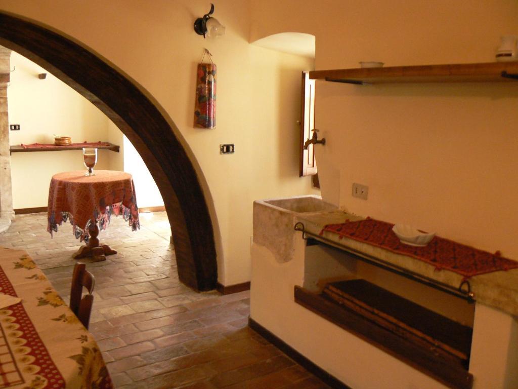 Residence Il Palazzo Santo Stefano Di Sessanio Kamer foto