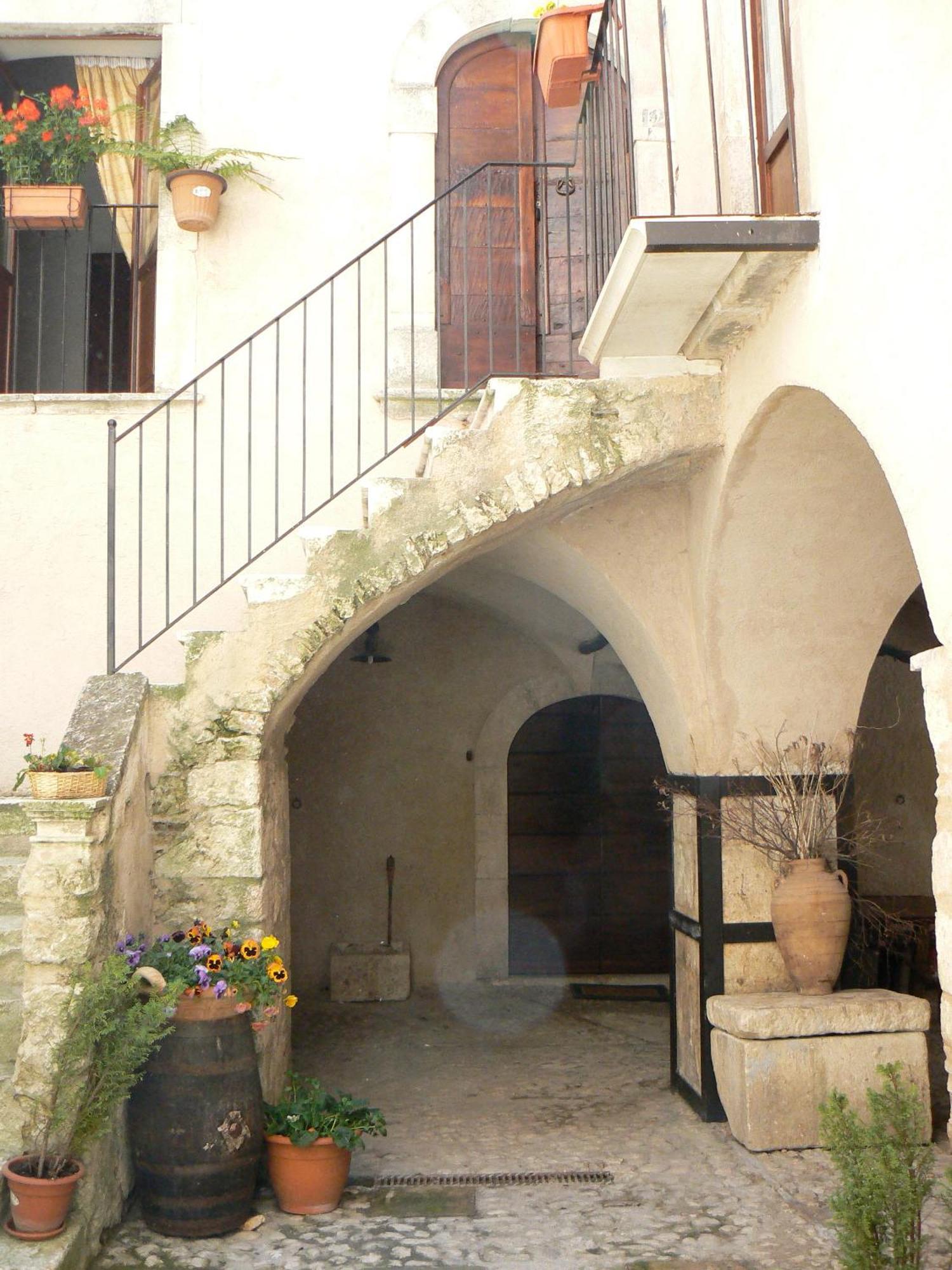 Residence Il Palazzo Santo Stefano Di Sessanio Buitenkant foto